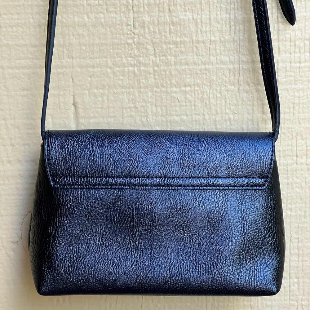 Small Black Universal Thread Crossbody Purse - image 3